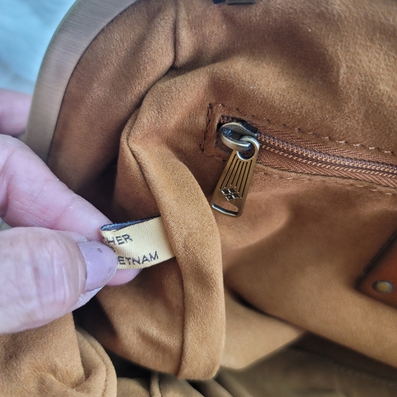 PATRICIA NASH ORIGINAL WATHER DISTRESS BAG WITH METALLIC ACCENTS NWOT - Picture 8 of 13